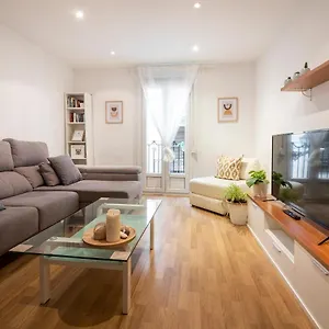 Spacious Old Town Apartamento